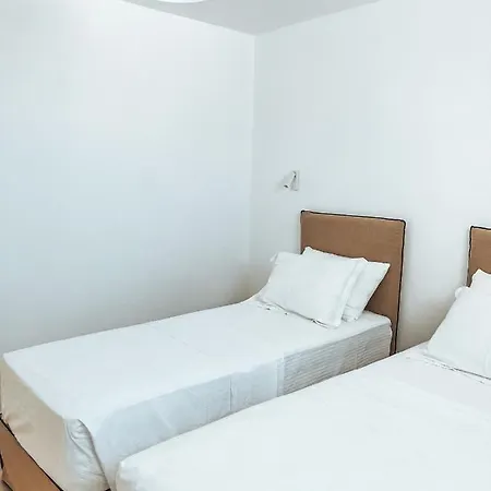 Aphrodite's Appartement