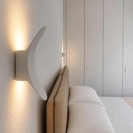 Aphrodite's Appartement *