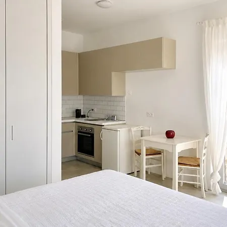 Aphrodite's Appartement Ambelas