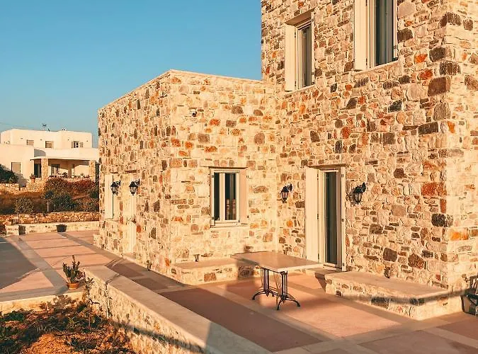 Aphrodite's Villa Ampelas